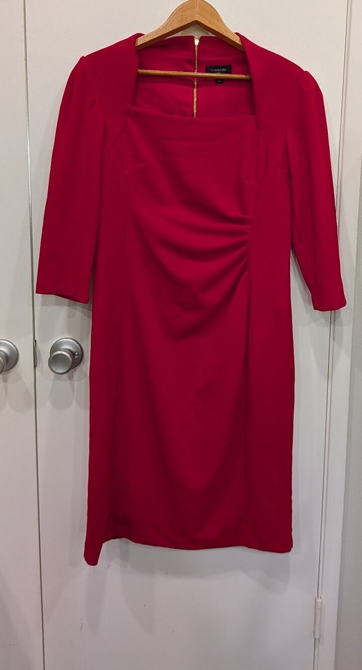 Tahari Red Sheath Dress Ruched Waist 3/4 Sleeve Modest Work Holiday Size 6